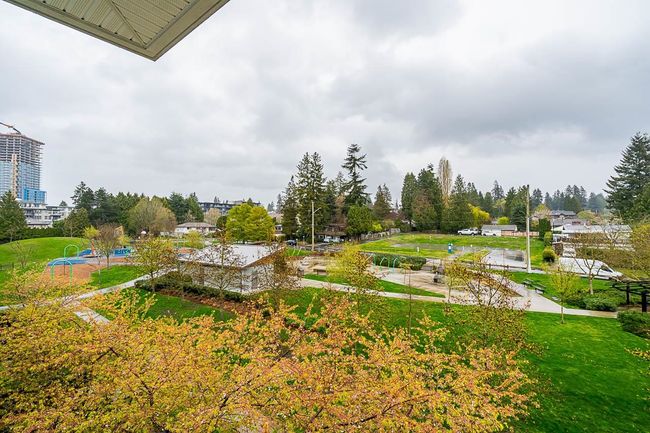 413 - 555 Foster Avenue, Condo with 2 bedrooms, 2 bathrooms and 1 parking in Coquitlam BC | Image 26
