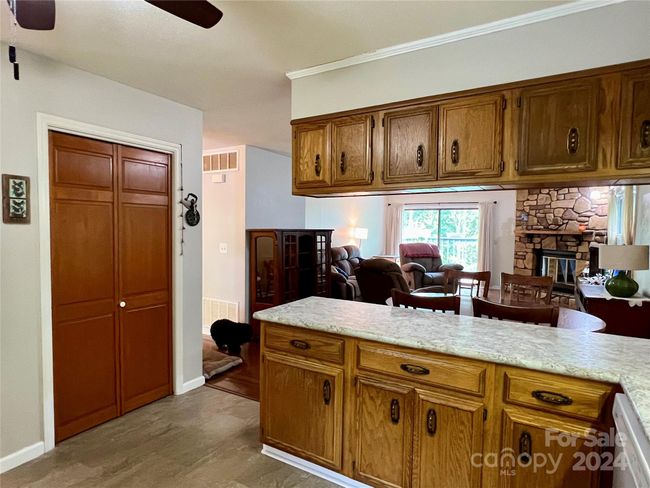 10 Rolling Ridge Way, Condo with 2 bedrooms, 2 bathrooms and null parking in Etowah NC | Image 6