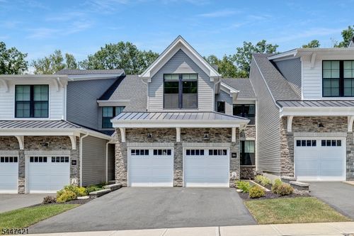 106 Swenson St, Denville, NJ, 07834-0018 | Card Image