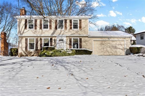 539 Fox Meadow Rd, Greece, NY, 14626-3158 | Card Image