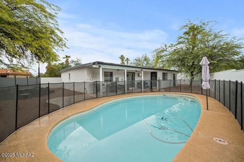 9870 E Celeste Drive, Tucson, AZ, 85730 | Card Image