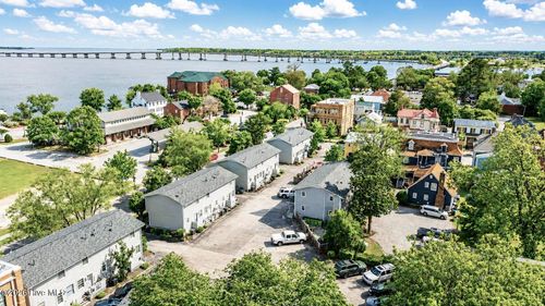 315 River Walk, New Bern, NC, 28560-4973 | Card Image