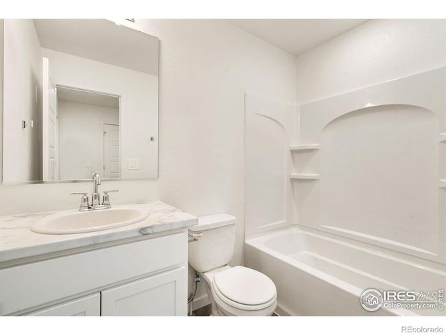 Full Bath | Image 13