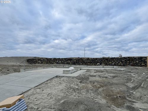 851 Ne Laurel Springs Dr, Hermiston, OR, 97838-1113 | Card Image