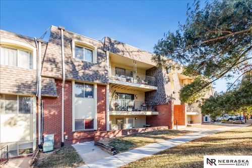 apt-323-12025 Pierce Plz, Omaha, NE, 68144-1538 | Card Image