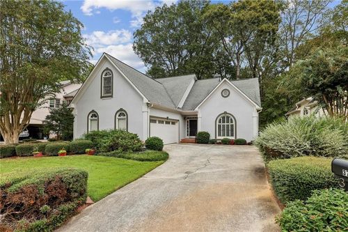 3740 Ashford Pt Ne, Brookhaven, GA, 30319-2100 | Card Image