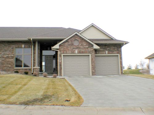 787 Glen Oaks Ter, West Des Moines, IA, 50266-6671 | Card Image