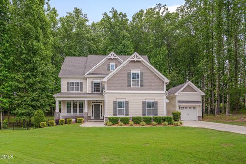 54 San Martino Dr, Clayton, NC, 27527-9326 | Card Image