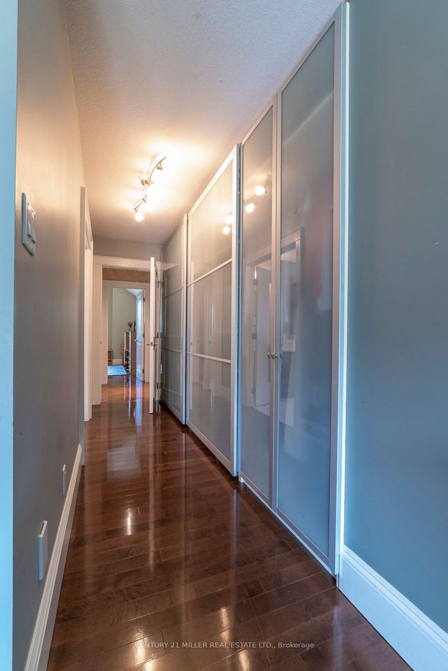 46 Giffin Rd, House other with 2 bedrooms, 3 bathrooms and 4 parking in Dundas ON | Image 17