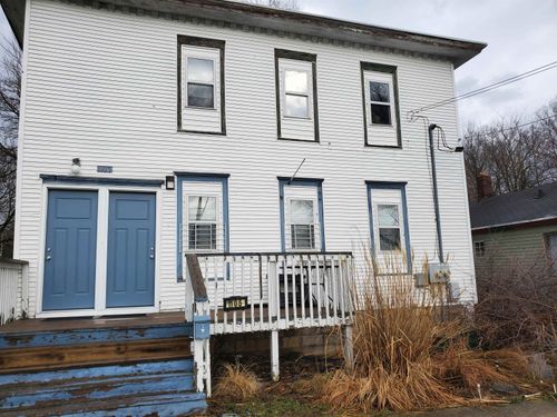 1105 N Horsman St, Rockford, IL, 61101-5915 | Card Image