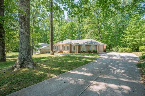3928 Cloudland Drive Se, Smyrna, GA, 30082 | Card Image