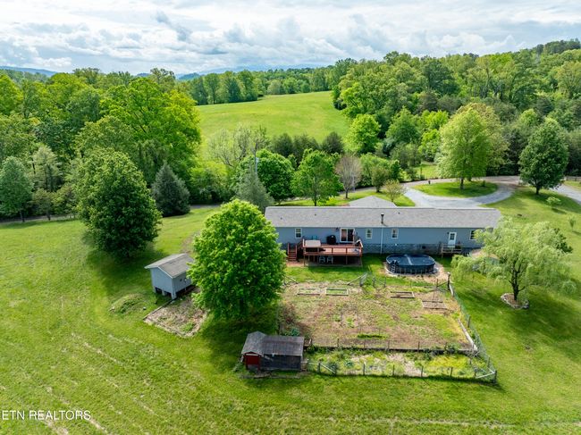 7649 Ray Ln, House other with 3 bedrooms, 2 bathrooms and null parking in Maryville TN | Image 49