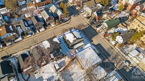 {{alt}} | Card Image