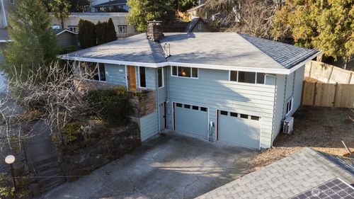 1040 Ne 154th St, Shoreline, WA, 98155-7030 | Card Image