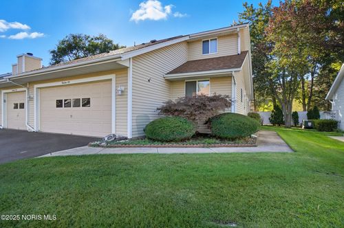 6955 Dorr St, Toledo, OH, 43615-4100 | Card Image