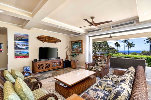 f102-62-3600 Amaui Pl, KAMUELA, HI, 96743-7734 | Card Image