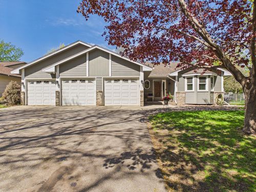 13220 Bittersweet St Nw, Coon Rapids, MN, 55448-1213 | Card Image