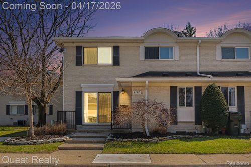 4-8722 George F Bunker Blvd, Sterling Heights, MI, 48313-3100 | Card Image