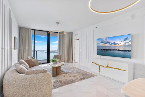 unit-4405-700 Ne 24th St, Miami, FL, 33137-5513 | Card Image