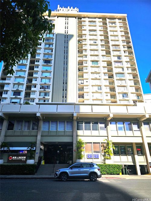 1803-747 Amana St, Honolulu, HI, 96814-5101 | Card Image