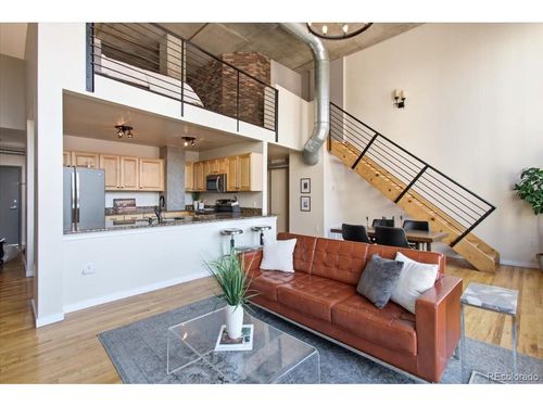 304-1050 Cherokee St, Denver, CO, 80204-4052 | Card Image
