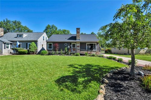 25970 Bagley Rd, Olmsted Falls, OH, 44138-1922 | Card Image