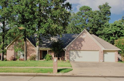 4707 Glen Valley Dr, Little Rock, AR, 72223-4313 | Card Image