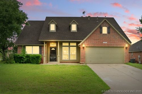 20001 E 46th St S, Broken Arrow, OK, 74014-8222 | Card Image