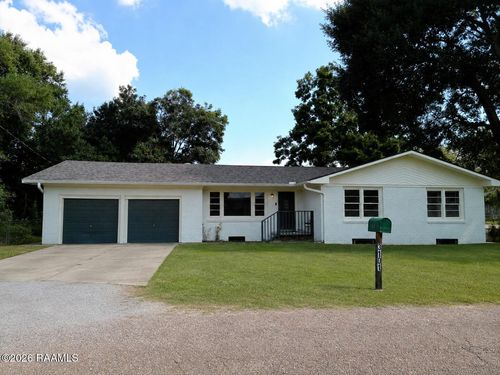 3101 Pine St, Abbeville, LA, 70510-5631 | Card Image