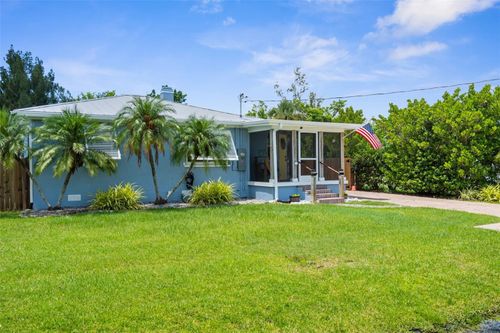 219 Darst Ave, PUNTA GORDA, FL, 33950-2307 | Card Image