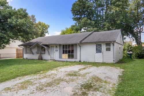 1572 Roberts Rd, Franklin, IN, 46131-1139 | Card Image