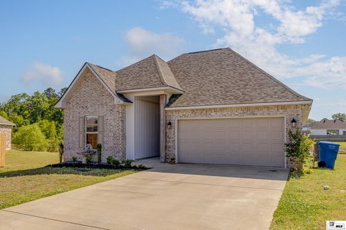 124 Pine Lake Dr, Calhoun, LA, 71225-7952 | Card Image