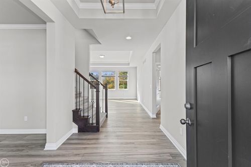 539 Tullamore Circle, Oxford Charter Township, MI, 48371 | Card Image
