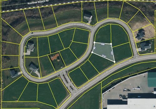 1675 Cornerstone Cir, Platteville, WI, 53818-3319 | Card Image