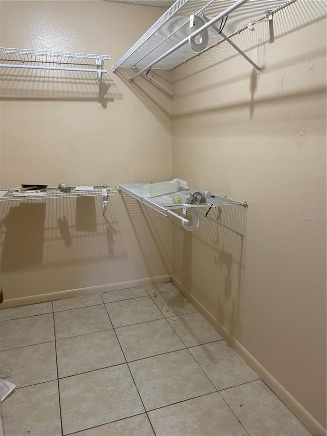 3807 Sw 143 Rd Lane Rd, House other with 2 bedrooms, 2 bathrooms and null parking in OCALA FL | Image 7