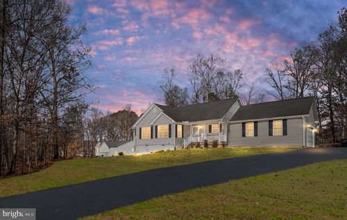 24461 Oak Forest Dr, Rapidan, VA, 22733-2149 | Card Image