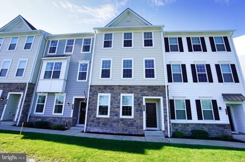 35 Jessop Ln, HATBORO, PA, 19040-1342 | Card Image
