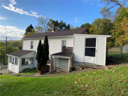 1112 Dewey Ave, Arona, PA, 15617 | Card Image