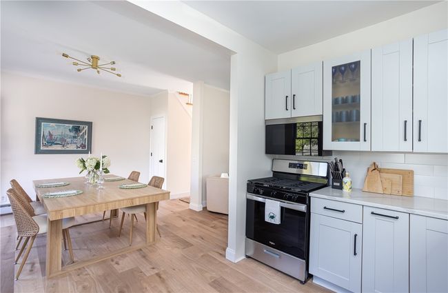 4 Gladding Ct, Home with 3 bedrooms, 1 bathrooms and 3 parking in Newport RI | Image 18
