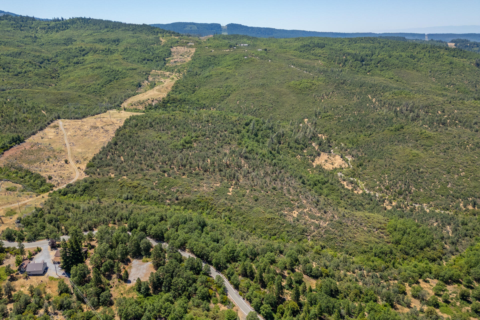 Land in Round Mountain 5