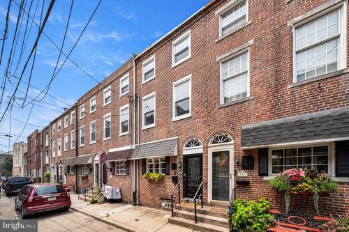 744 S Mildred St, PHILADELPHIA, PA, 19147-2810 | Card Image