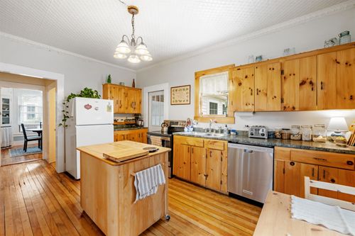 47 Middle Street, Lancaster, NH, 03584 | Card Image