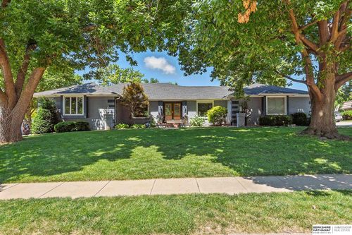 5526 S 124th St, Omaha, NE, 68137-3302 | Card Image