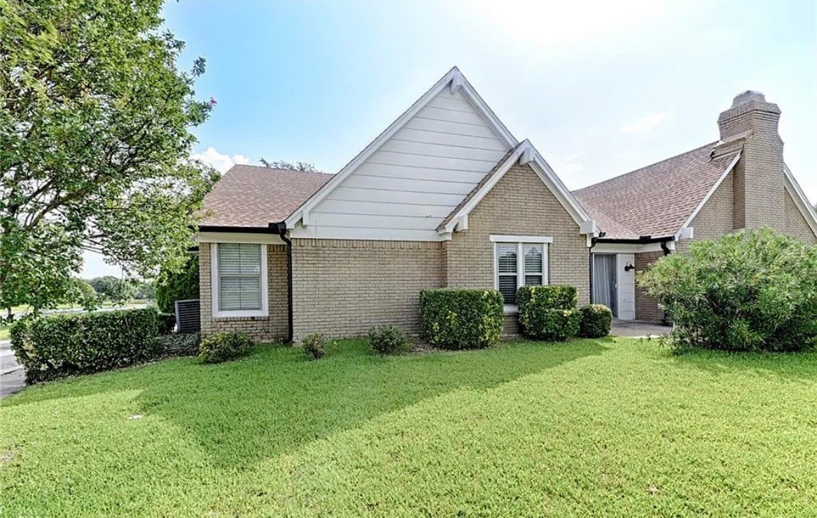 Residential Lease in Carrollton