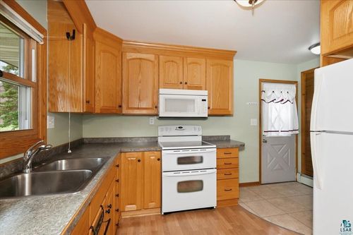 4331 E 3rd St, Superior, WI, 54880 | Card Image
