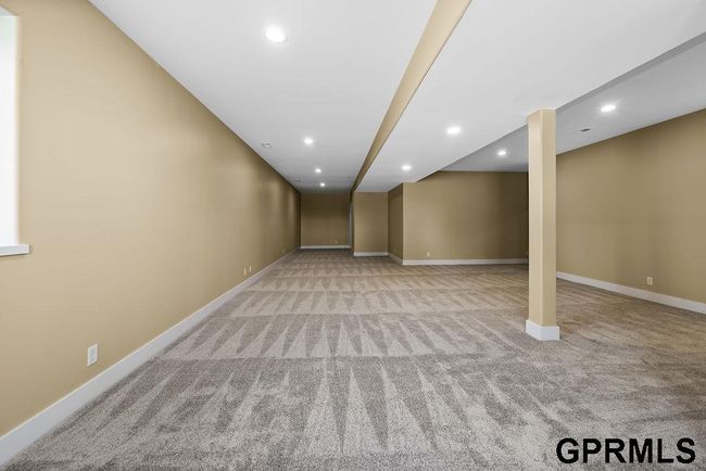 1325 Copper Mountain Dr, House other with 3 bedrooms, 3 bathrooms and 3 parking in Crescent IA | Image 36