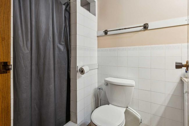 509 and 511 13 Avenue Ne, Home with 5 bedrooms, 2 bathrooms and 3 parking in Calgary AB | Image 21
