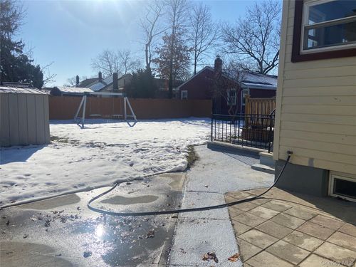 62 Harold Ave, Hempstead, NY, 11550-7120 | Card Image