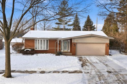 31651 Carmody Dr, Warren, MI, 48092-1397 | Card Image