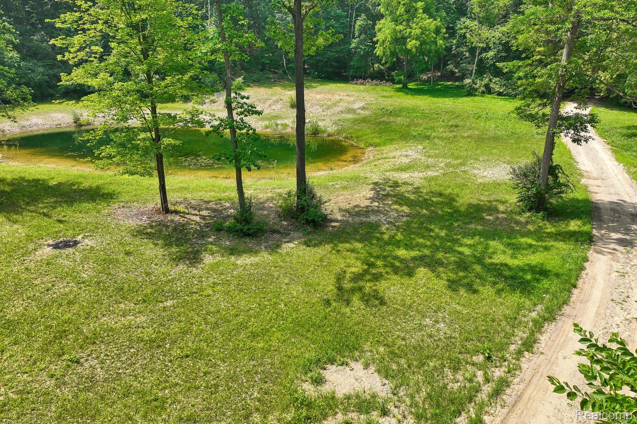 Land in Groveland Township